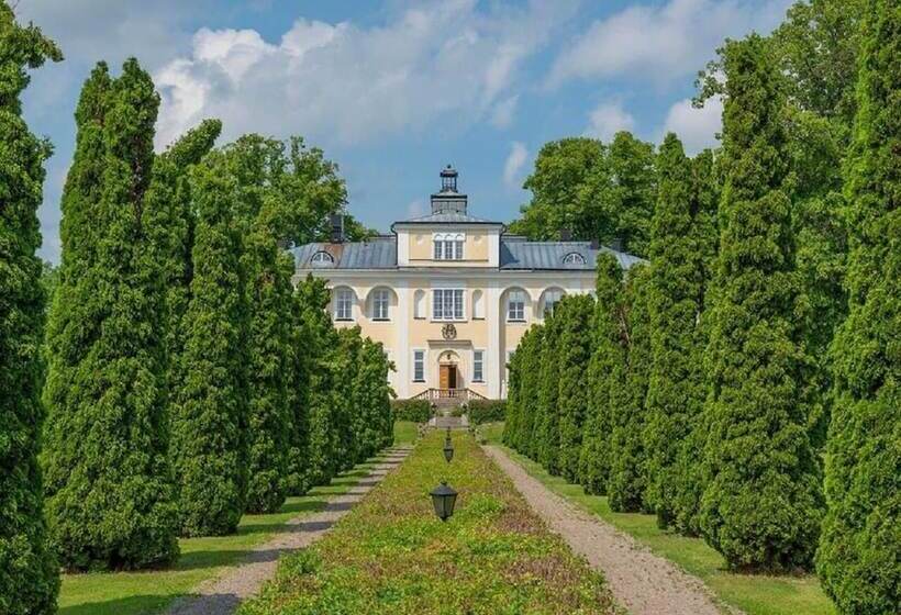 Отель Haga Slott
