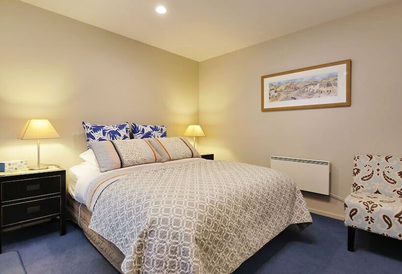 Olive House Bed And Breakfast