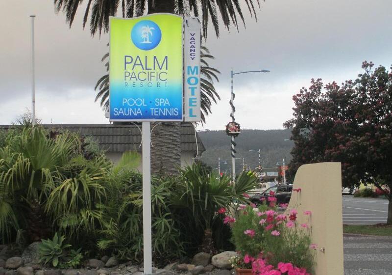 Palm Pacific Resort & Motel