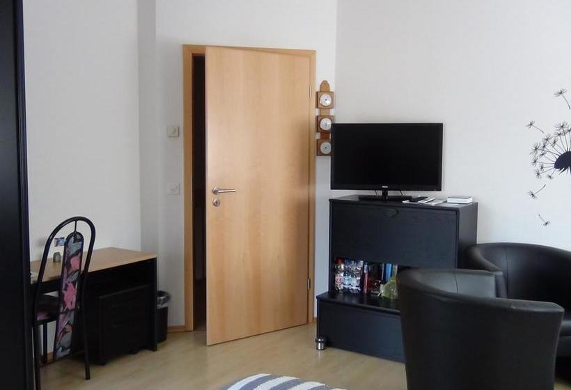 مبيت وإفطار Haus Erika Am Weg