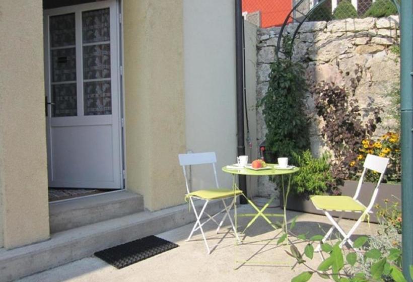 مبيت وإفطار Guest House   Maison D Hôtes Relais Des Saars