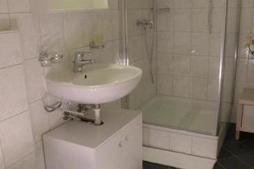 تختخواب و صبحانه Guest House   Maison D Hôtes Relais Des Saars