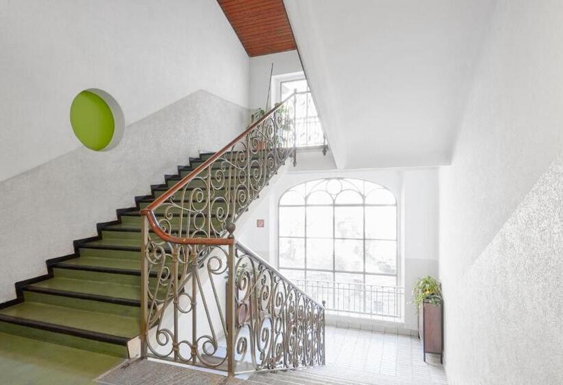 Ostello Montebello Bellinzona Youth Hostel