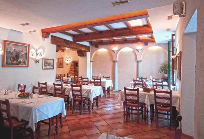 호텔 Albergo Ristorante Della Posta