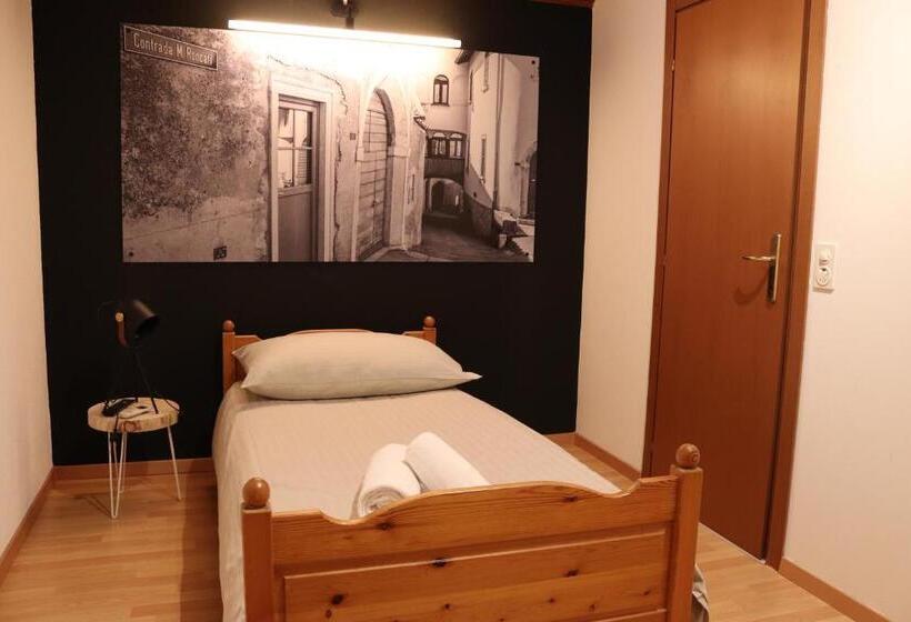 בית מלון כפרי Borgovecchio Albergo