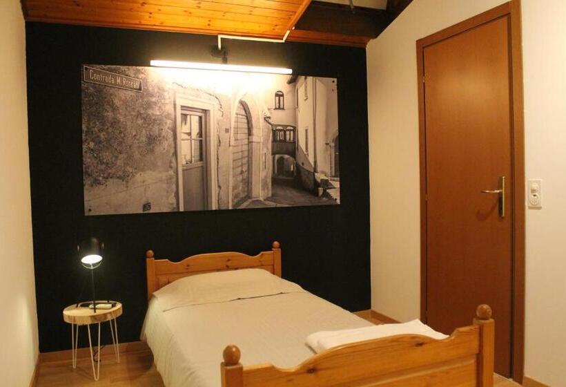 בית מלון כפרי Borgovecchio Albergo