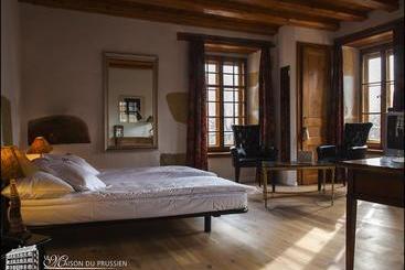 هتل Hôtel La Maison Du Prussien