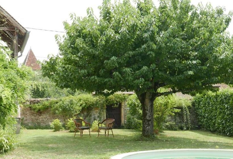 민박 La Tour Carrée