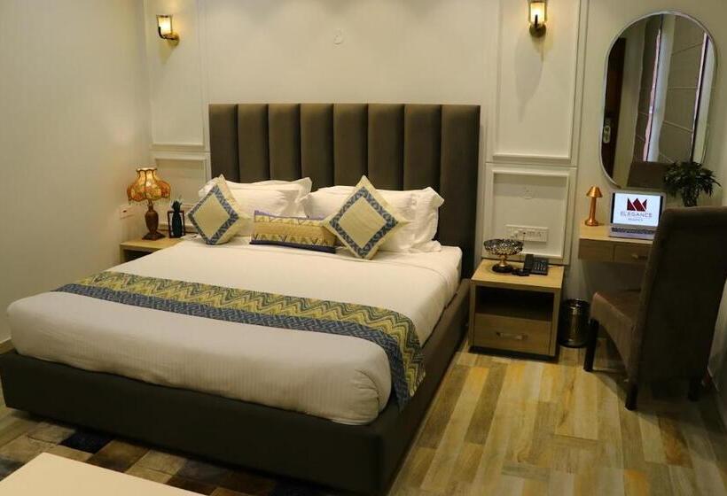 호텔 Elegance Regency