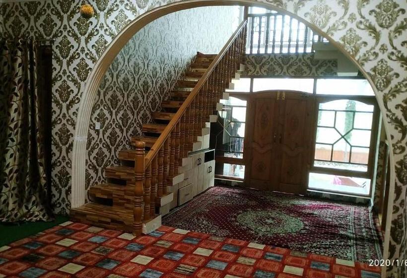 펜션 Coachman Homestay