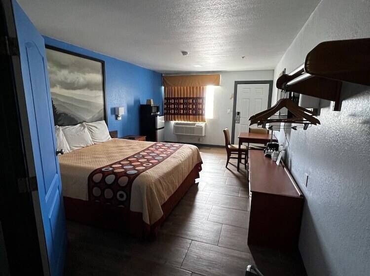 Отель Conn Brown Harbour Inn