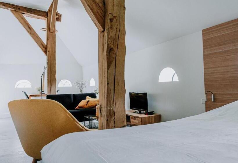 مبيت وإفطار De Vijf Suites