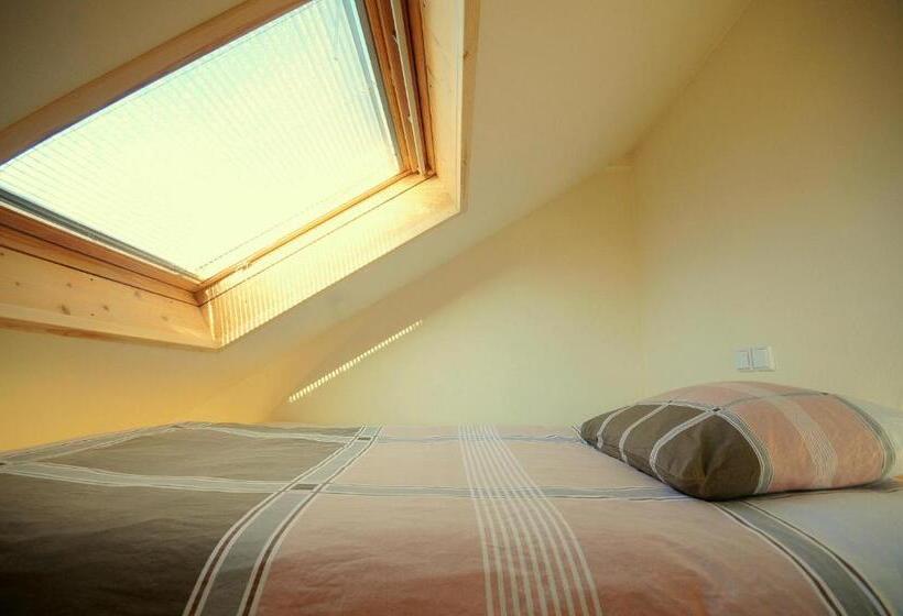 مبيت وإفطار Ensche Day Inn
