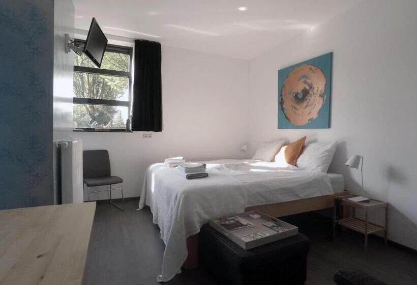 مبيت وإفطار Het Blauwe Huis