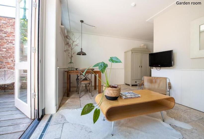 민박 Boutique Hotel Villa Oldenhoff