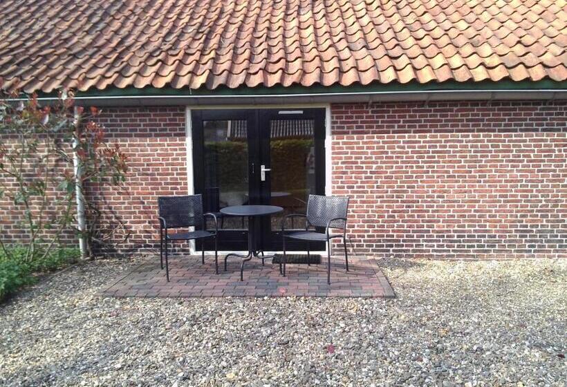 Bed & Breakfast Uiterburen