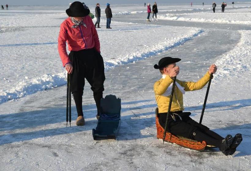 فندق De Stadsboerderij