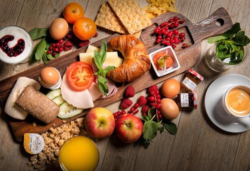 هتل Et Le Cafe De Paris