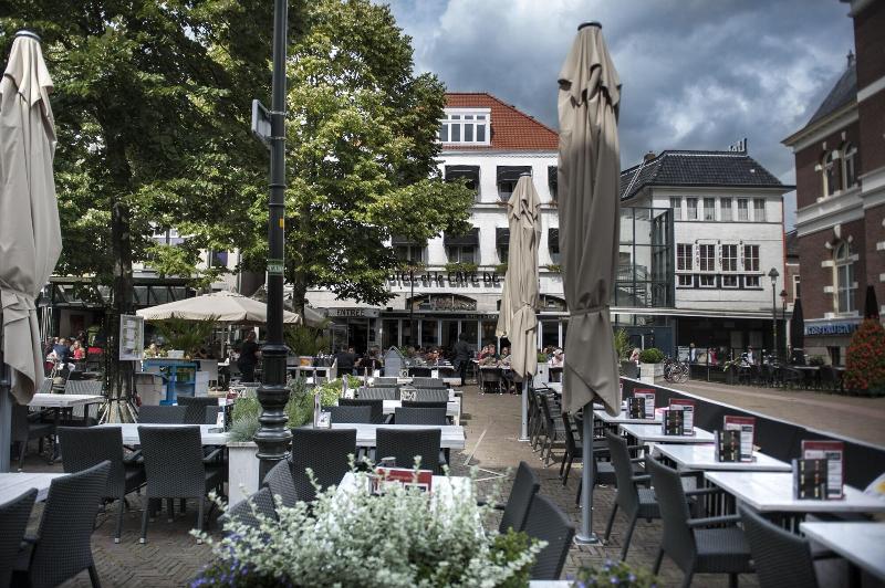 هتل Et Le Cafe De Paris