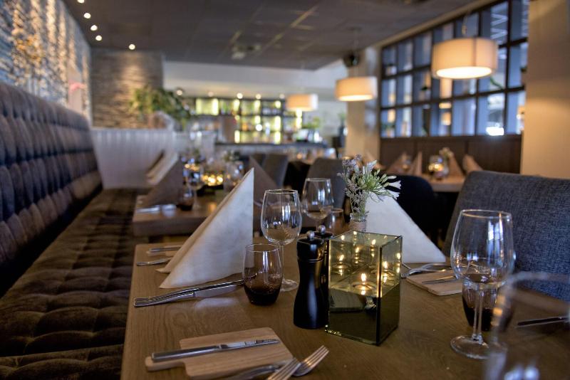 هتل Et Le Cafe De Paris