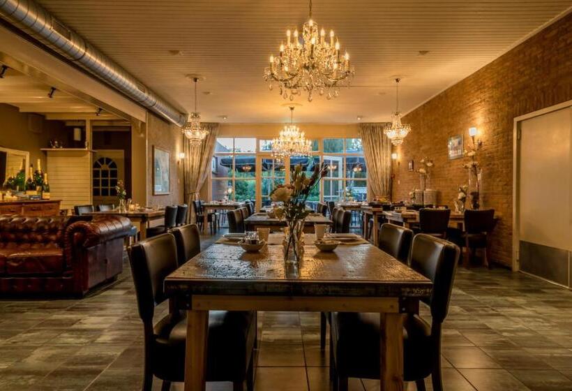 ホテル Restaurant Van Der Weijde