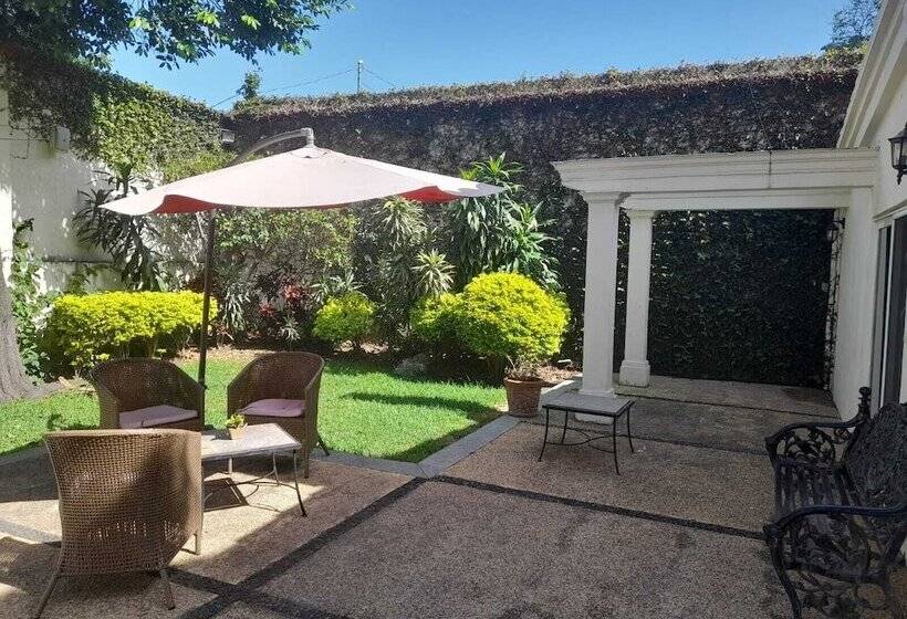 مبيت وإفطار Casa Ma Emilia