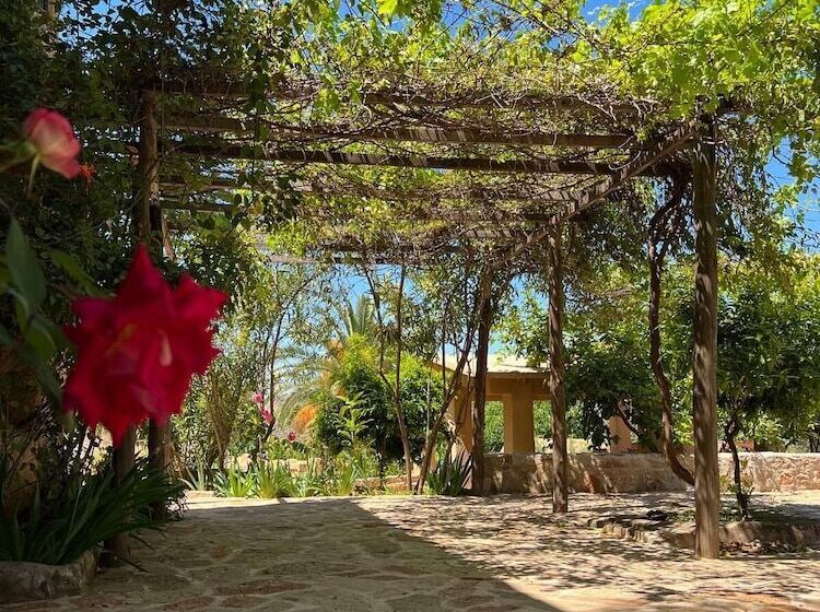 فندق Azzaouia Resort & Development