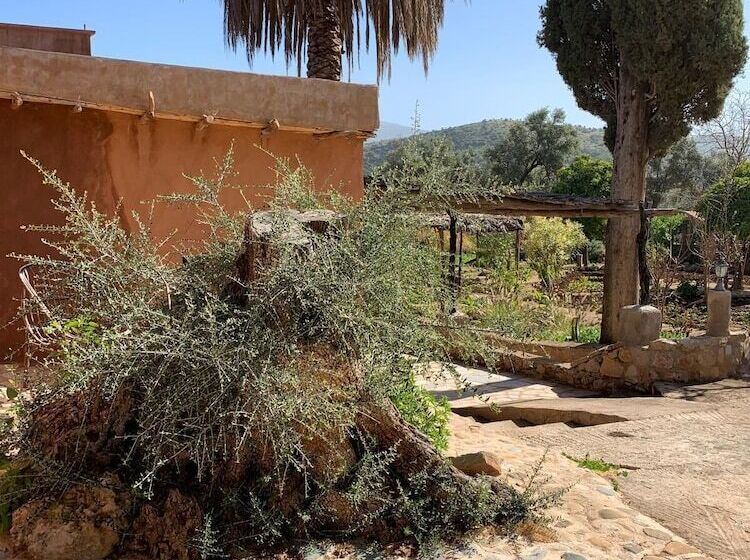 فندق Azzaouia Resort & Development