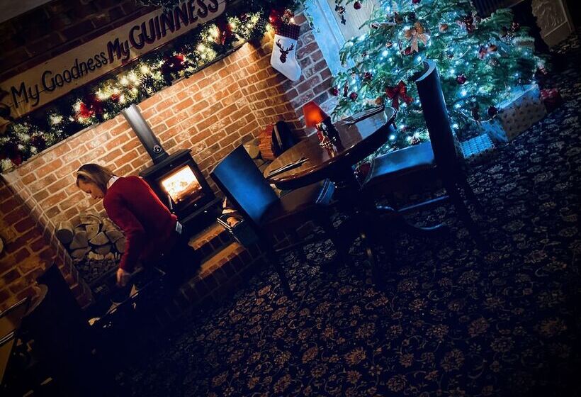 فندق The Red Lion
