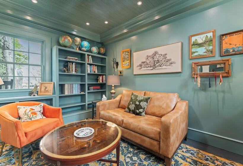 צימר The Opal And West House