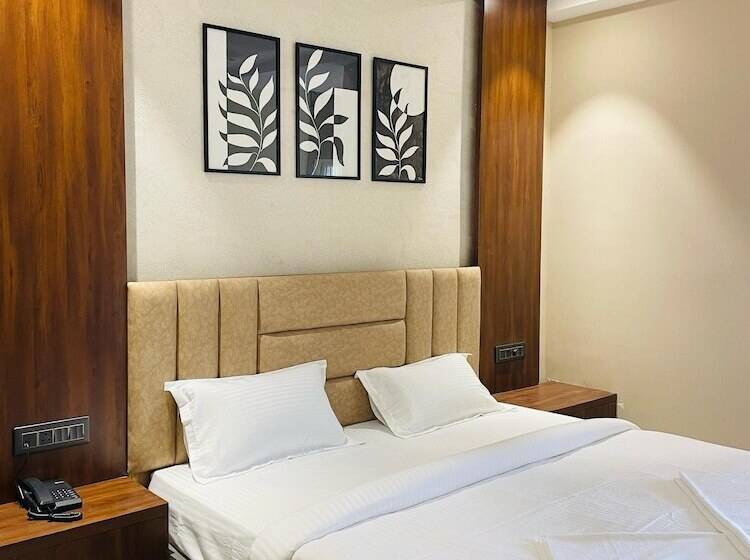 酒店 Narmada Residency