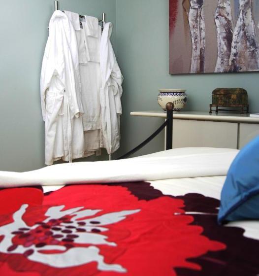 민박 Gîte Chez Baza