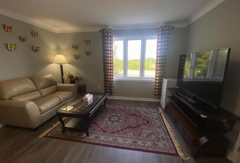 Bed and Breakfast Butterfly Manor