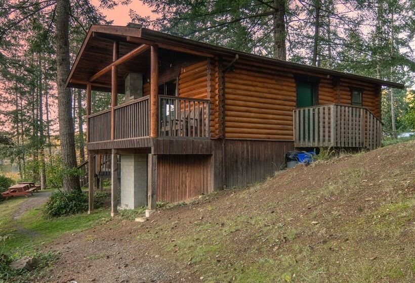 Cusheon Lake Resort
