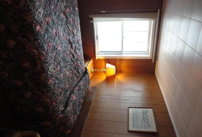 Hipwell's Motel