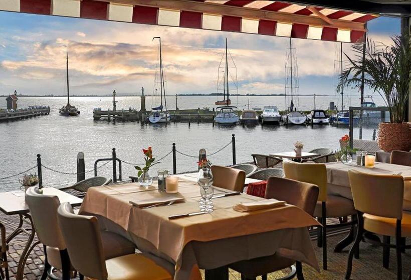 ホテル Cafe Restaurant Van Den Hogen