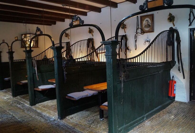 فندق De Oorsprong