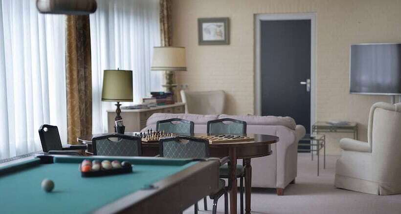 فندق De Oorsprong