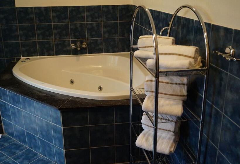 فندق De Oorsprong