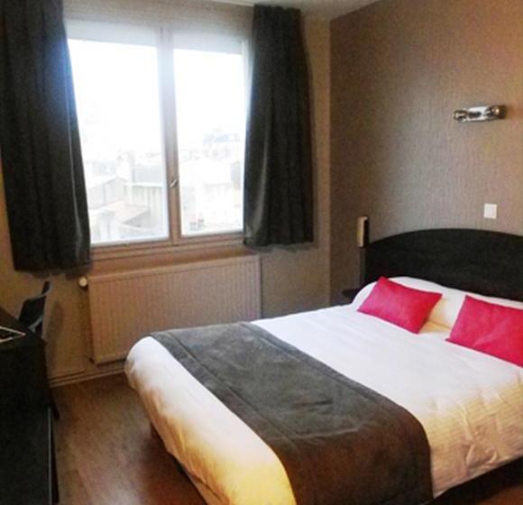 فندق Hôtel Du Port