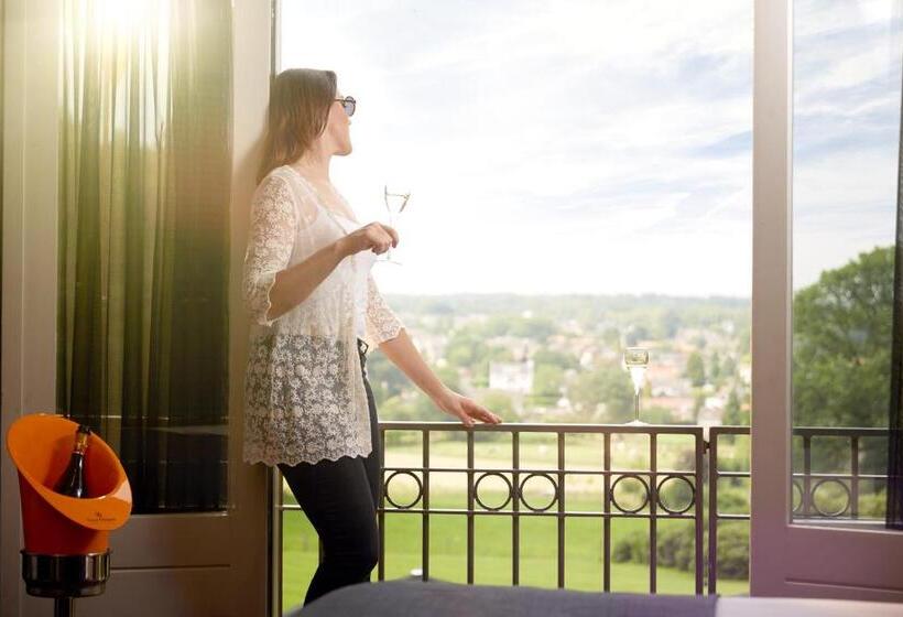 هتل Restaurant De Wolfsberg