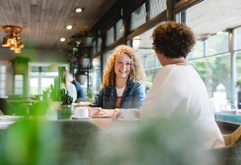 هتل Restaurant De Wolfsberg