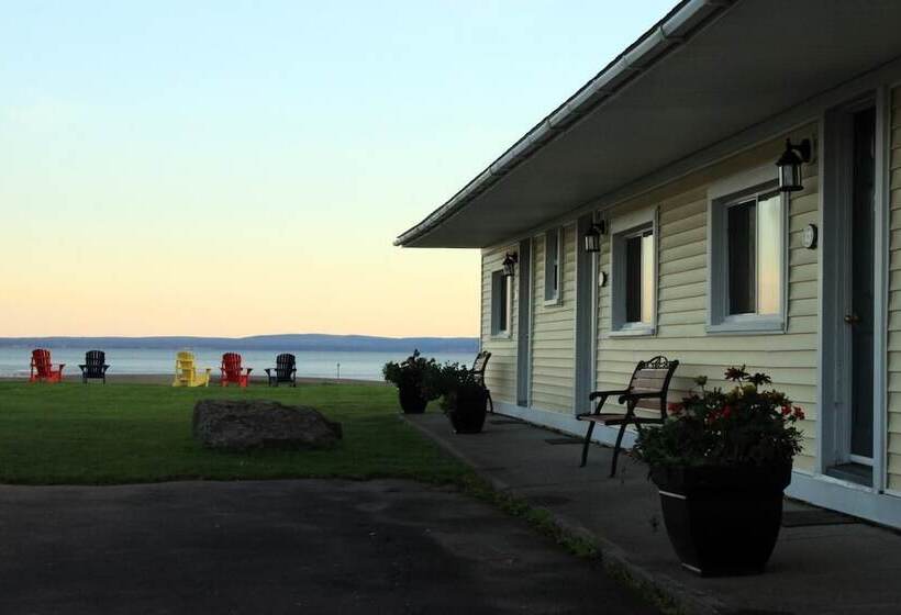 مُتل Alpine Motor Inn