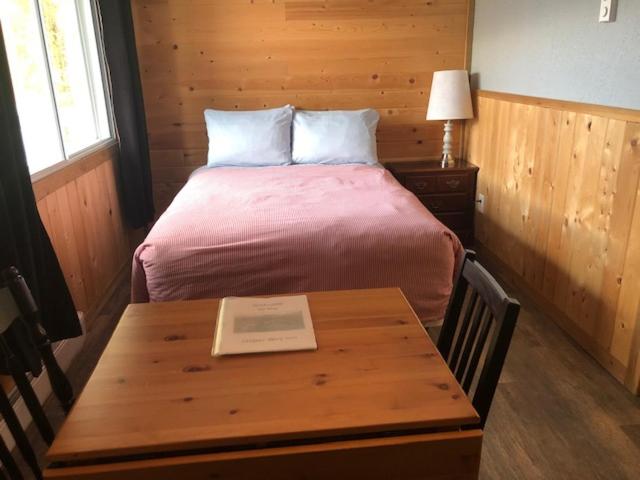 מוטל Jasper Way Inn Resort & Campground
