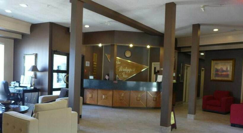 מוטל The Bridgeport Inn