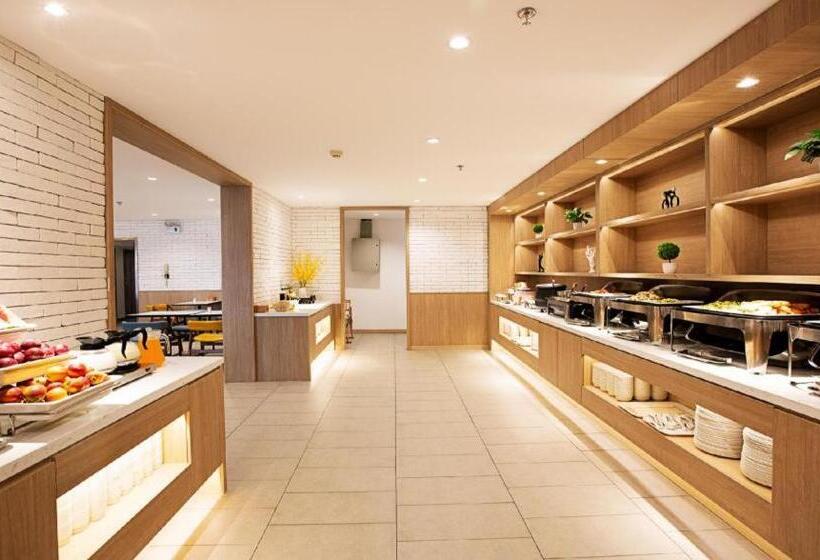 Hanting Hotel Xinyang Railway Station