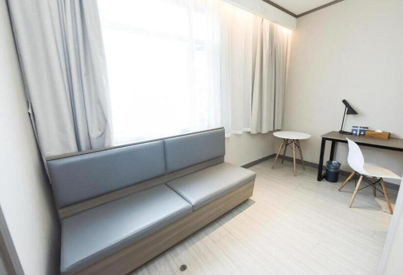 Hanting Hotel Xuancheng Jing County
