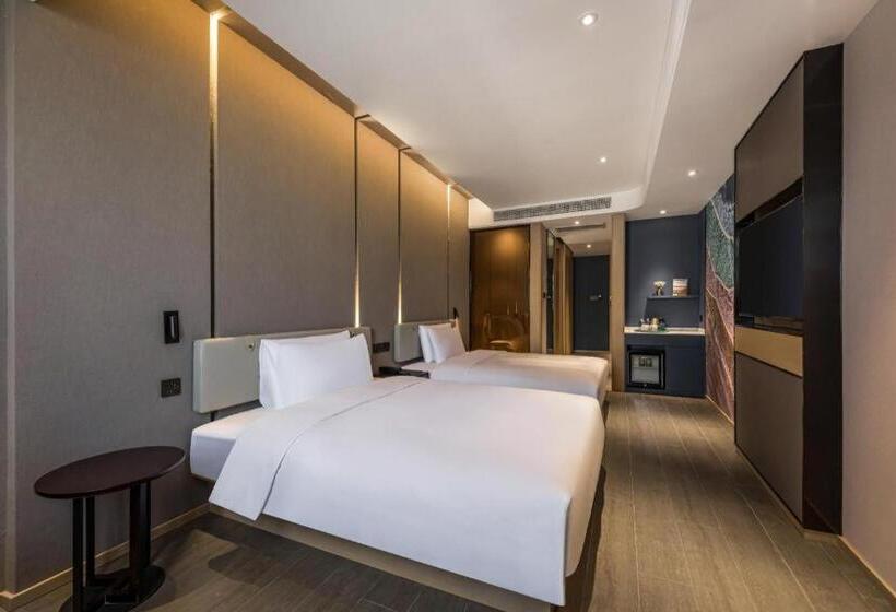 Hanting Premium Hotel Lianyungang Railway Station