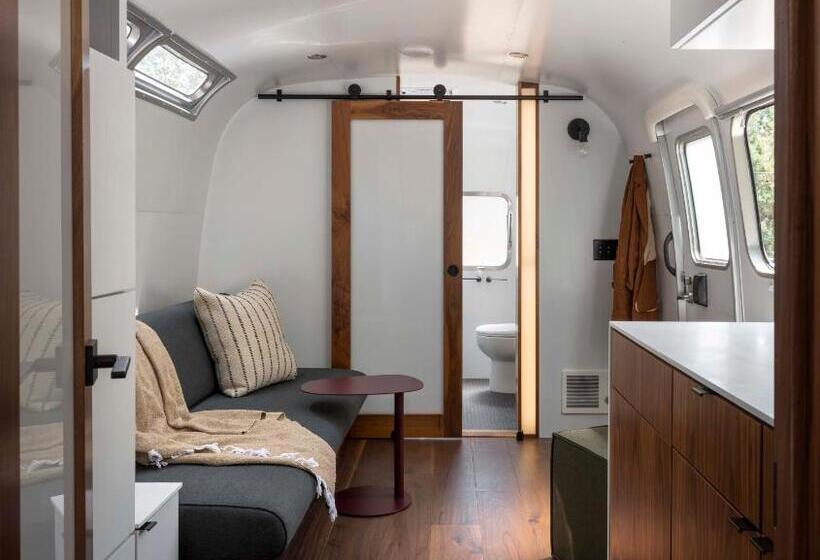 فندق Autocamp Sequoia