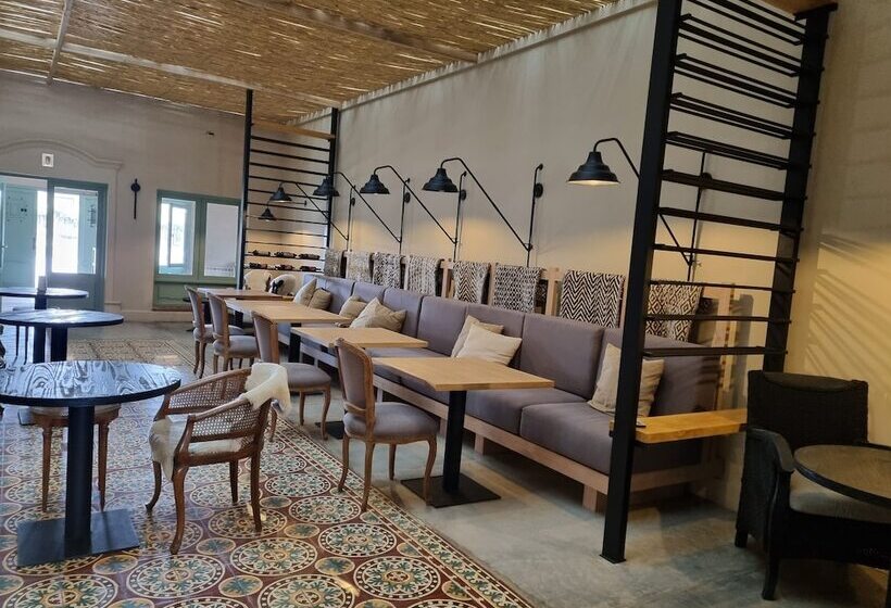 هتل El Porvenir Wine Lodge